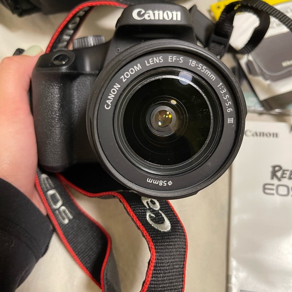 Canon Camera - Picture 2 of 7